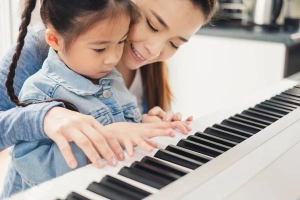 Unlock Your Musical Potential with Private Piano Lessons