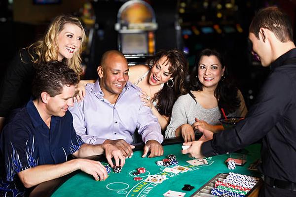 What Drives Modern Interest in uae online casino